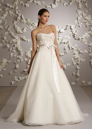 A-line Scoop Neckline Appliques Beading Organza Wedding Dress Bridal Gown JH006