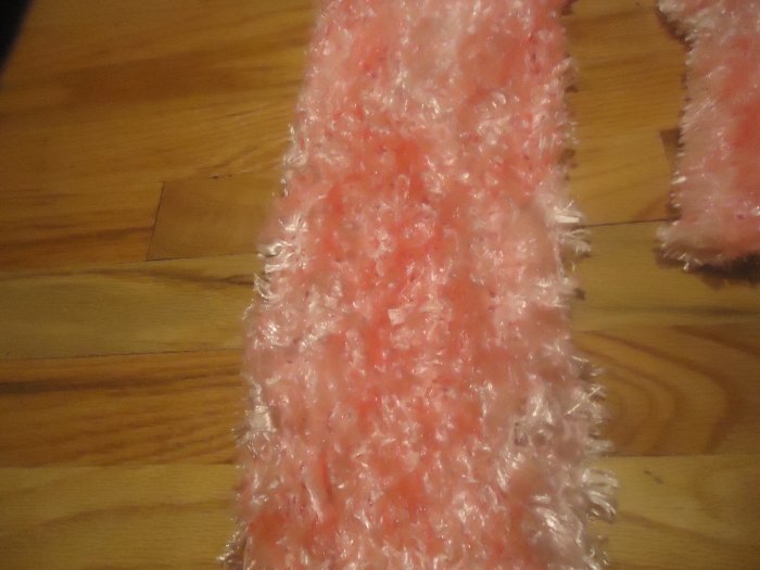 SHINY PINK HAT AND SCARF