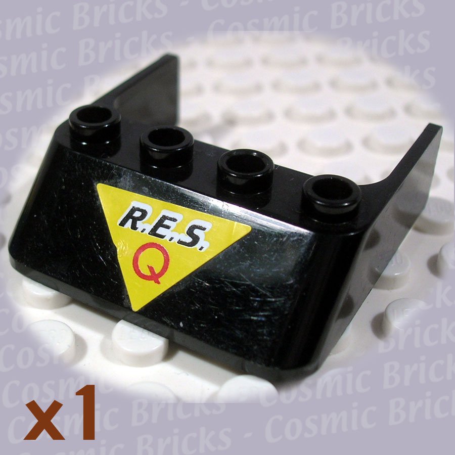 LEGO Black Windscreen 4x4x1 Res-Q on Yellow Triangle 6238 (single,U)