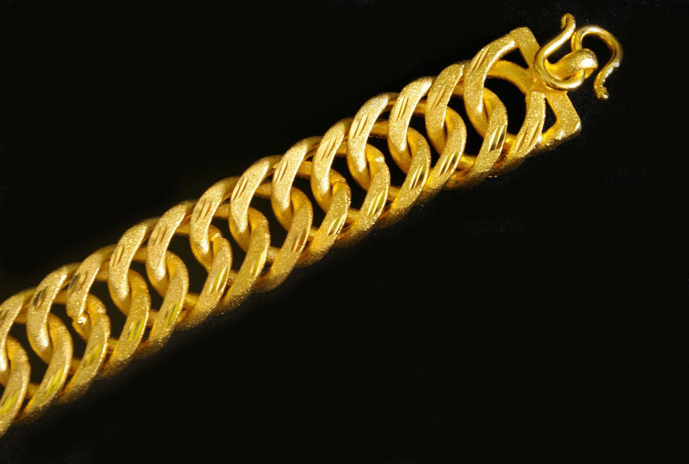 elegant chain 8.2" 24K gold filled bracelet 51
