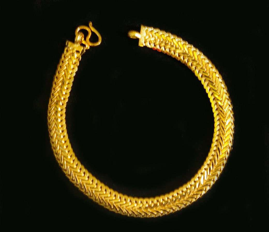 7"nice&unique 24K gold filled bracelet bangle 77