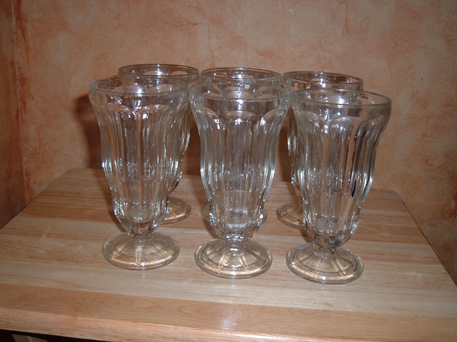 Hocking ice cream sundae glasses