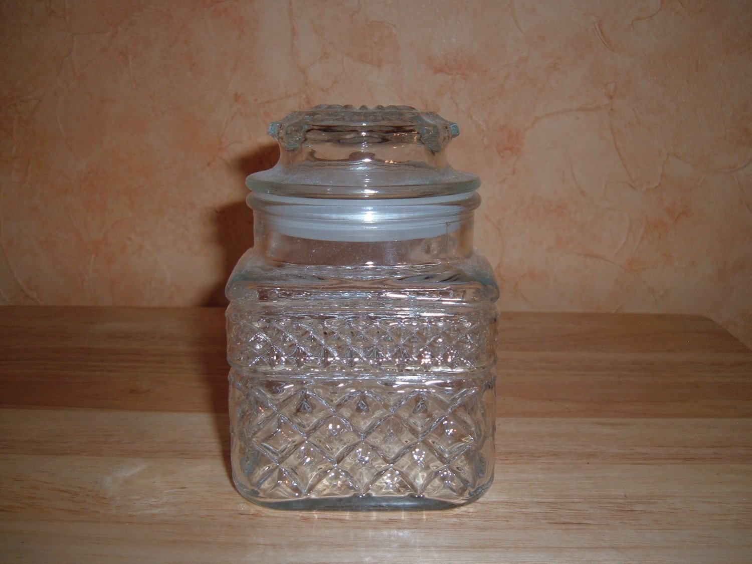 Canister