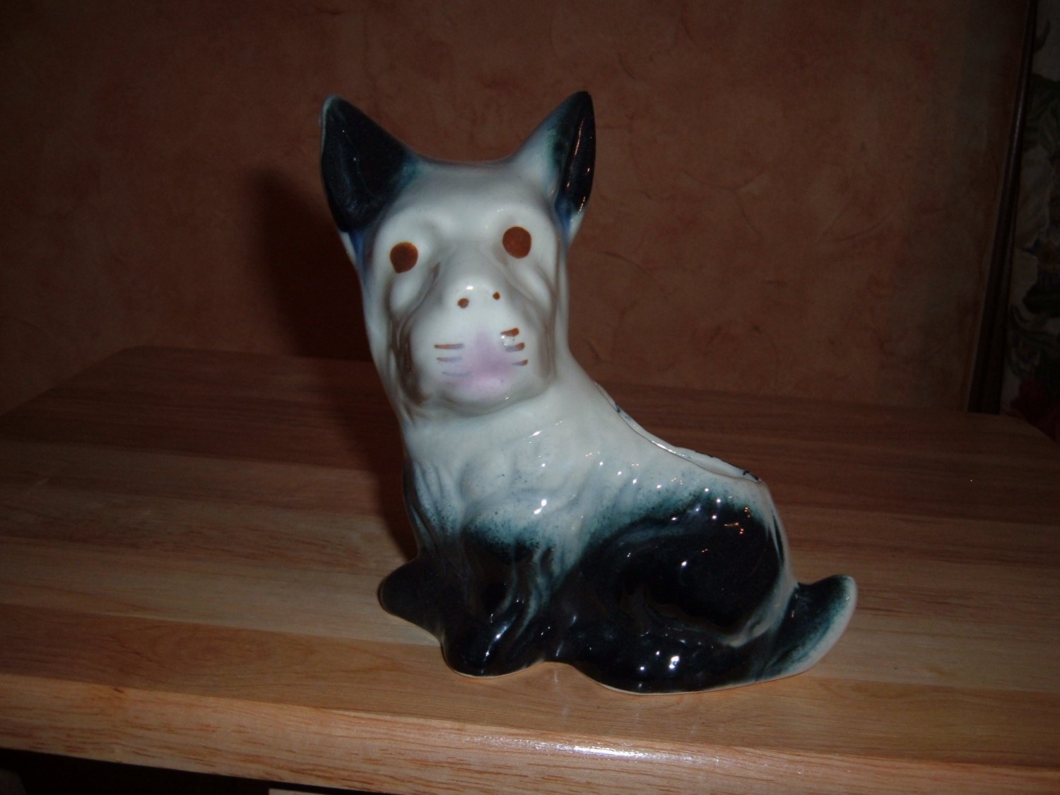 Scottie Planter