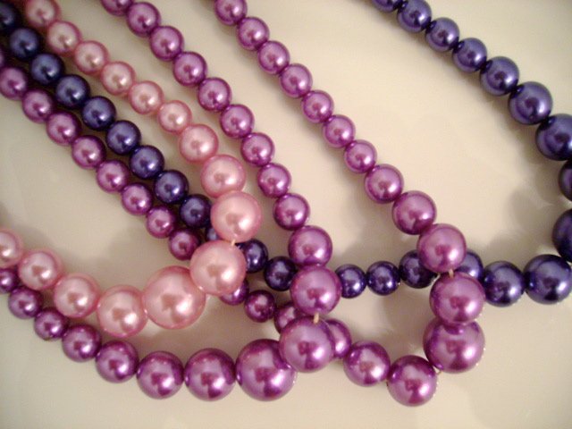 Vintage Necklace Purple 1950s Bead