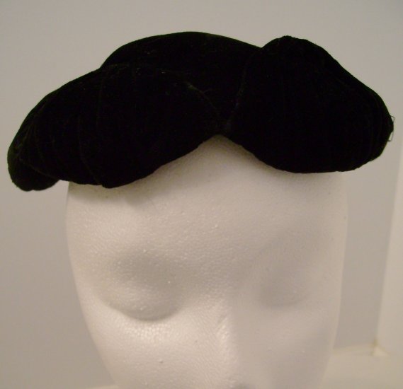 Vintage Velvet Hat Black