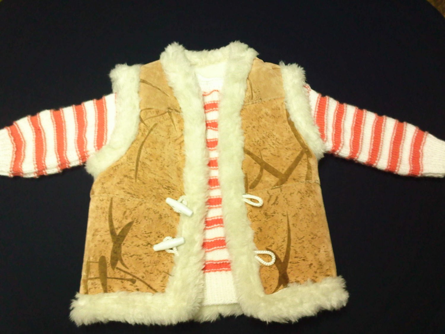 beatiful baby sweater and vest set unisex for 9 months and 2years beatiful color