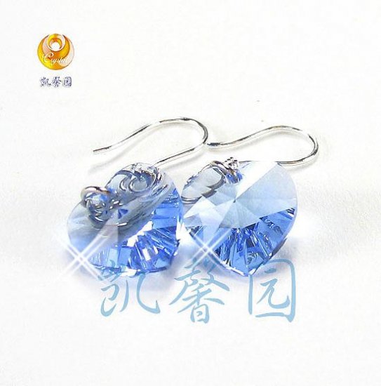 Swarovski Crystal heart shape earring(E-01)
