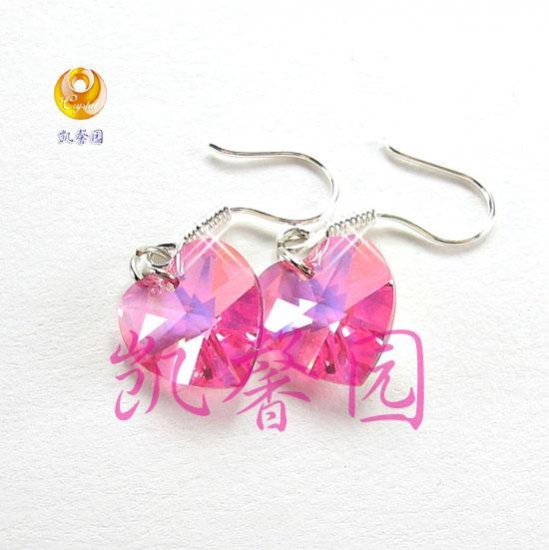 Swarovski Crystal heart shape earring(E-02)