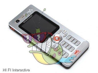 Sony Ericsson - W880i (1 GB) (steel silver)