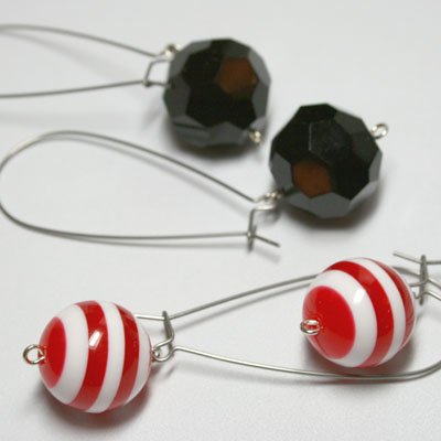 Modish Earring Set