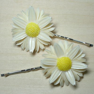 Vintage Daisy Hair Clips