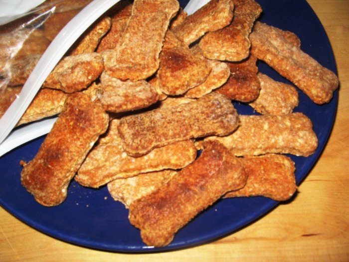 Free-Range Turkey Lover Dog Biscuits, Medium (30 count)
