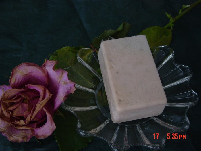 CHAMOMILLE Handmade Soap - 4 OZ. BAR