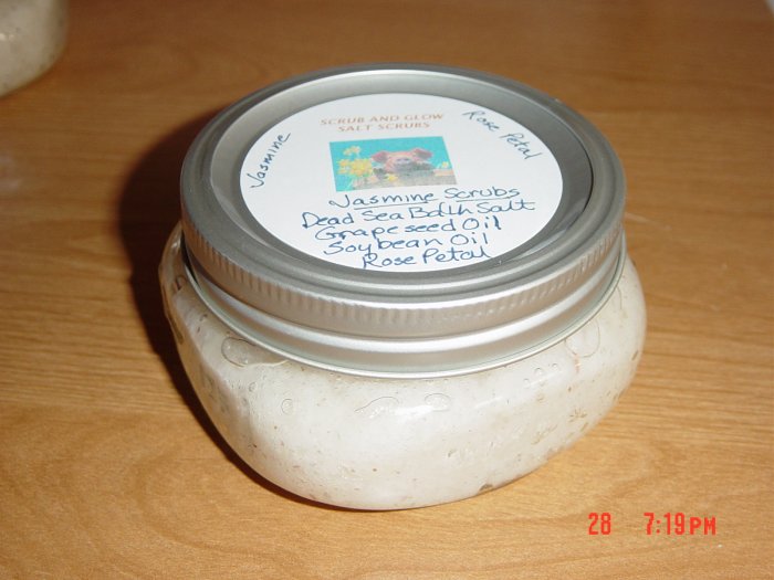 JASMINE SCRUB AND GLOW DEAD SEA SALT SCRUBS - 8 OZ. JAR