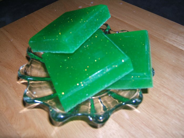 MINTY COCONUT LIME HANDMADE SOAP - 3 oz. Bar
