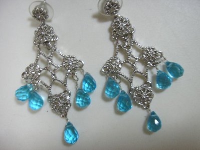 Classique Exotic earrings