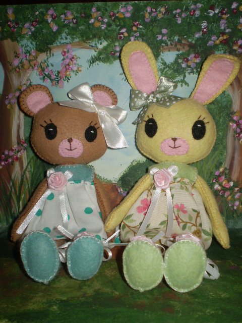 Bunny and Bear Felt Doll Pdf ePattern