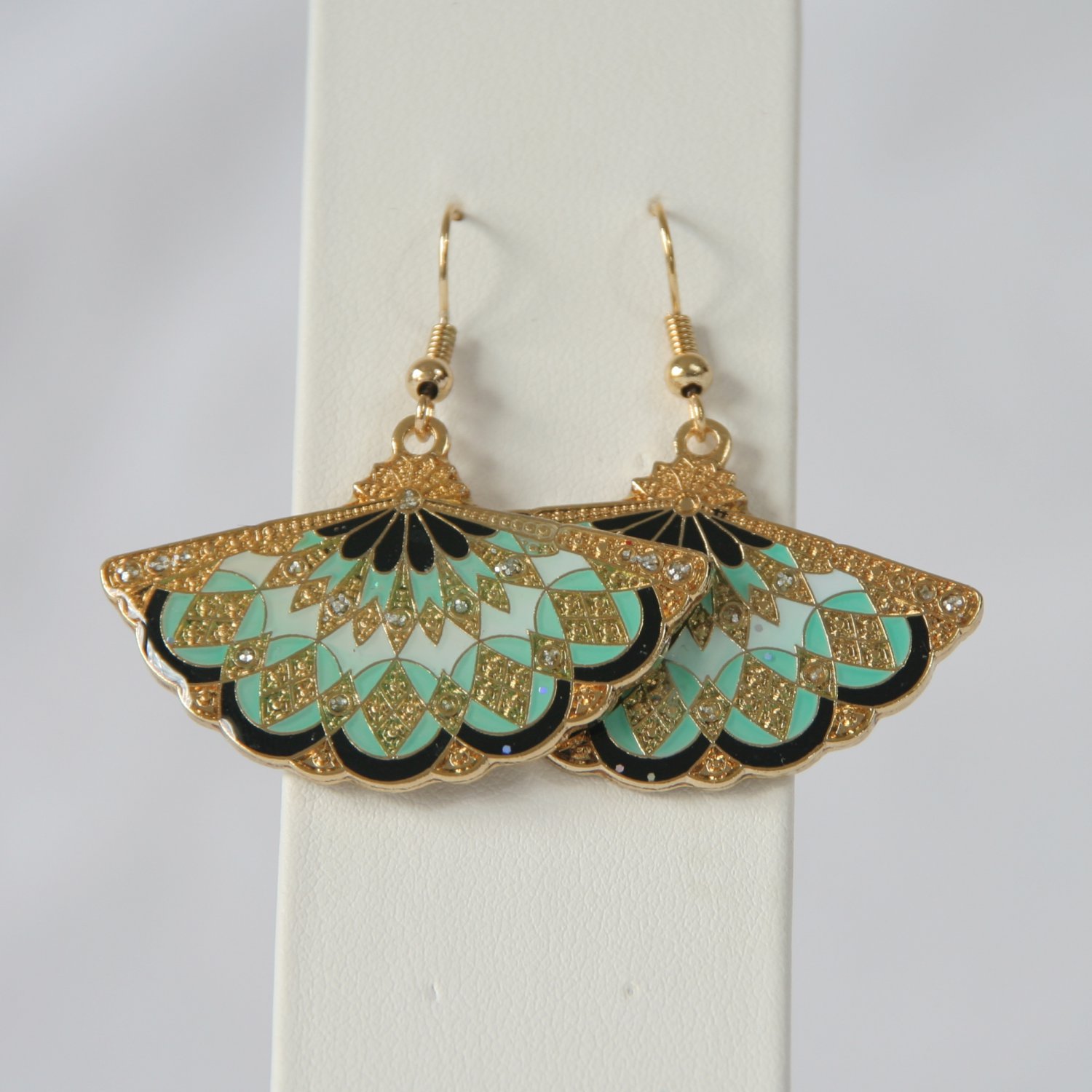 earring