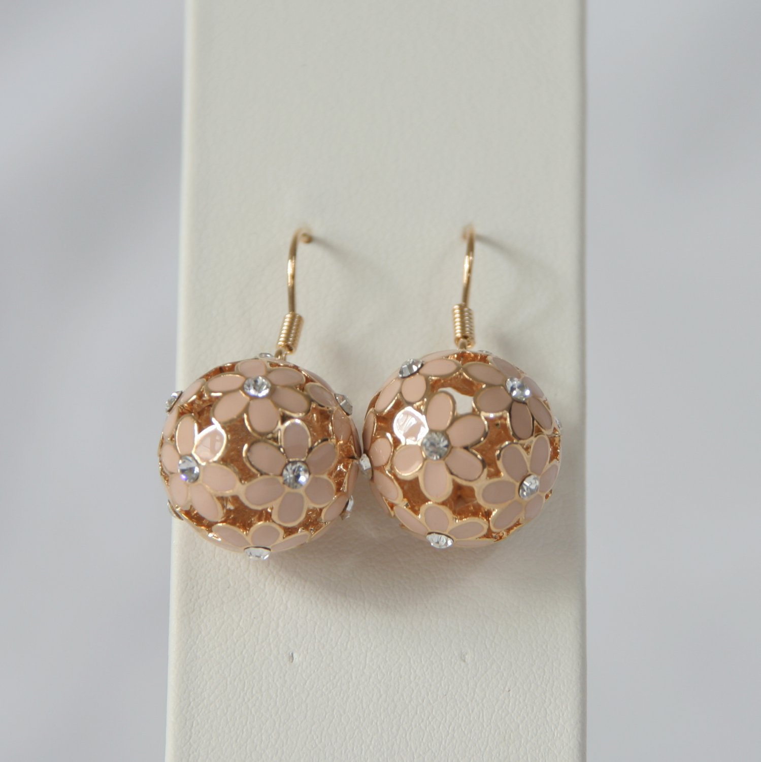 earring