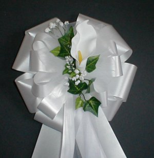 WHITE Calla Lily Pew Bows - Wedding Decorations