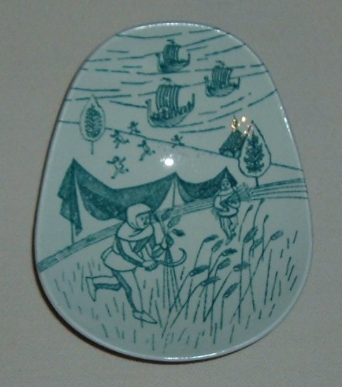 Nymolle Porcelain Denmark Art Faience Side Dish - A Scene with Serfs
