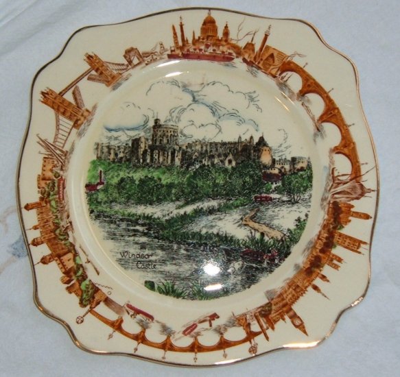 Windsor Castle Porcelain Plate, by AJ Wilkinson-Exc Cond