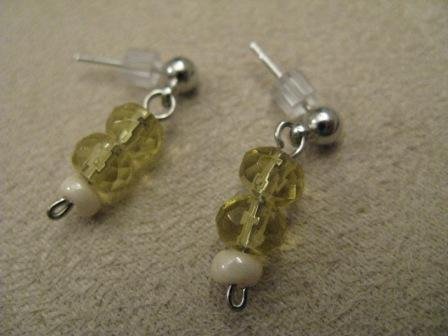 Yellow Cream Short Dangle Earrings