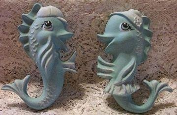 VINTAGE STYLE BOY AND GIRL FISH WALL PLAQUES SET