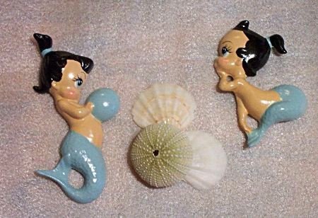 VINTAGE STYLE MERMAID WALL PLAQUES set of two mermaids