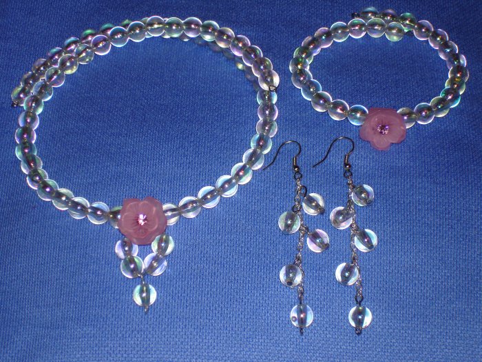 Item#MD0003 Rainbow colored choker, bracelet & earrings