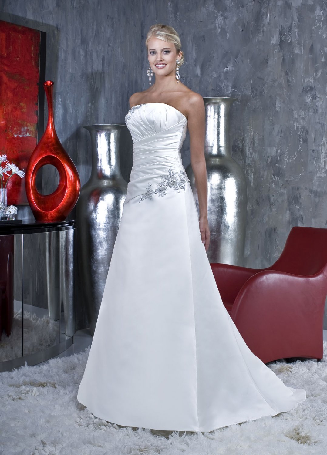 Free shipping new model lace wedding gown EC317