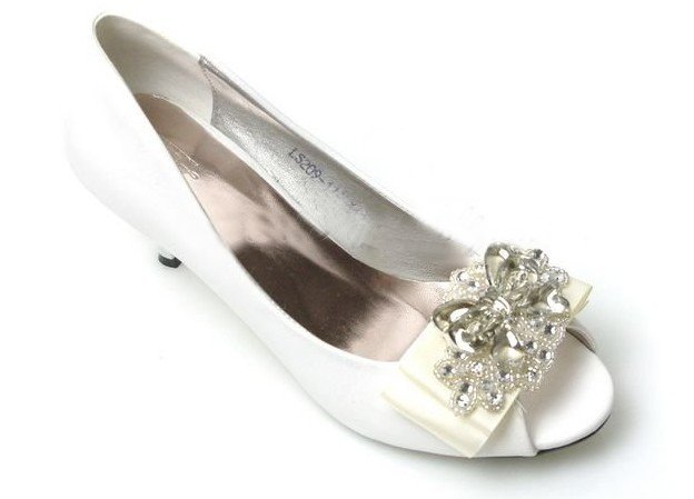 swarovski crystals and rhinestone shiny wedding shoes S014