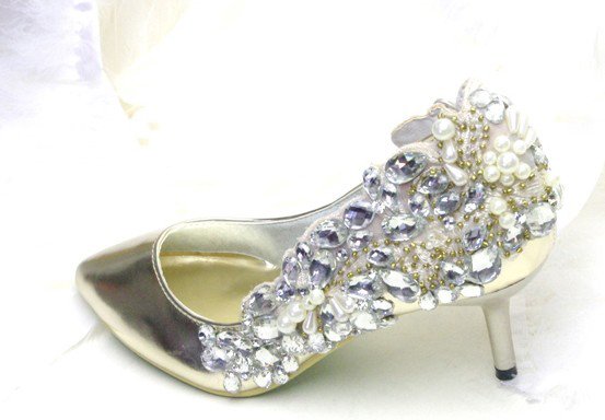 swarovski crystals and rhinestone bridal shoes S035