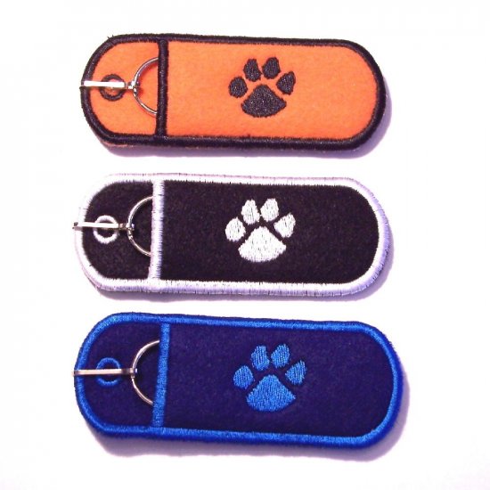 Paw print keychain chapstick holder