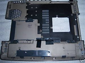 COMPAQ PRESARIO 3000 Bottom Bezel Base Cover