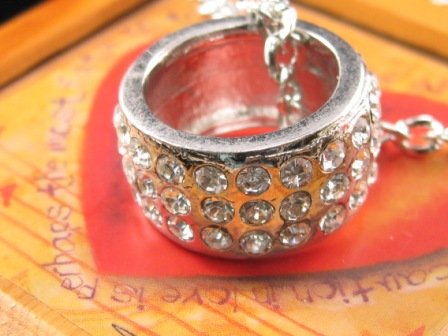 SN055 Crystal Round Ring Silver Pendant Necklace Best Gift Idea