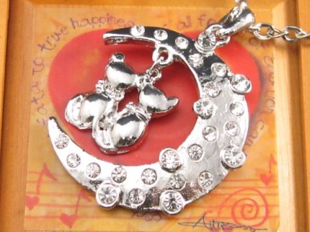 SN108 Elegant Crystal Cat Moon Silver Pendant Necklace Best Gift Idea