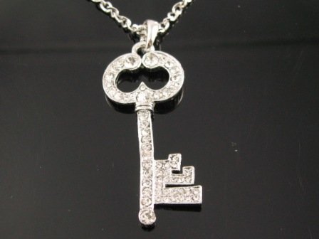 SN1013 Elegant Clear Crystal Love Key Silver Pendant Necklace Best Gift Idea