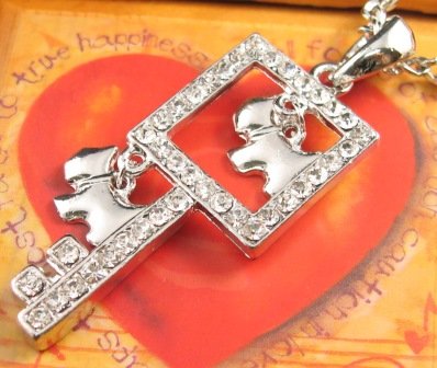 SN144 Elegant Crystal Key with Dog Charms Silver Pendant Necklace Best Gift Idea