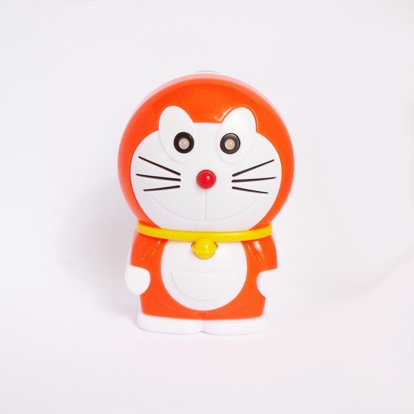 Doraemon Style Universal Charger for Mobile Phones / MP3 Players / Camer