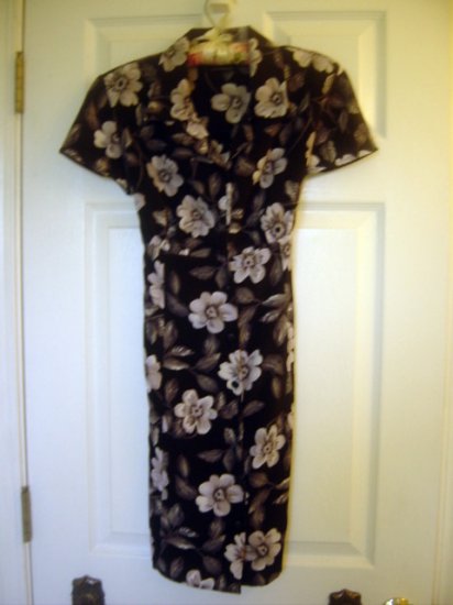 UM & Company Womens Floral Summer Dress w/ Tie - GORGEOUS! 7/8