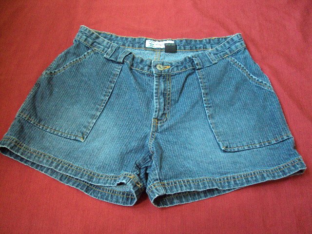 Arizona Jean Company Authentic Jeanswear Teen Hipster Shorts