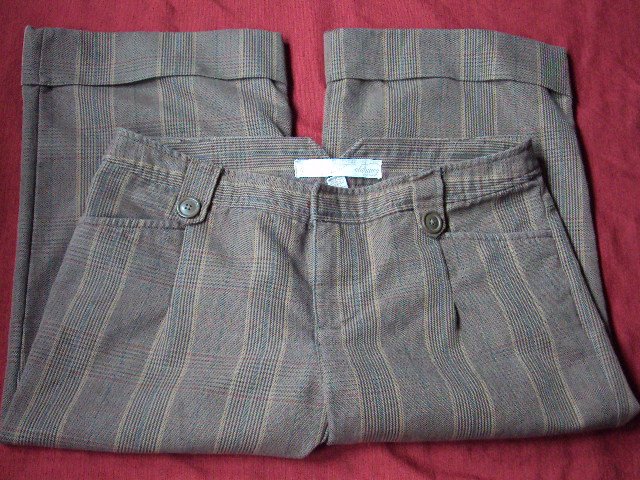Old Navy Low Rise Womens Cropped Pants