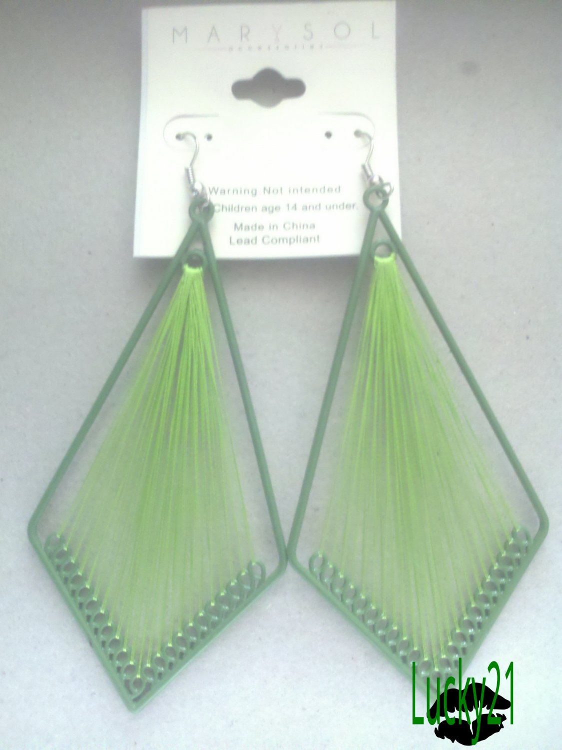 MarYsol Threaded Diamond Earrings (Green)