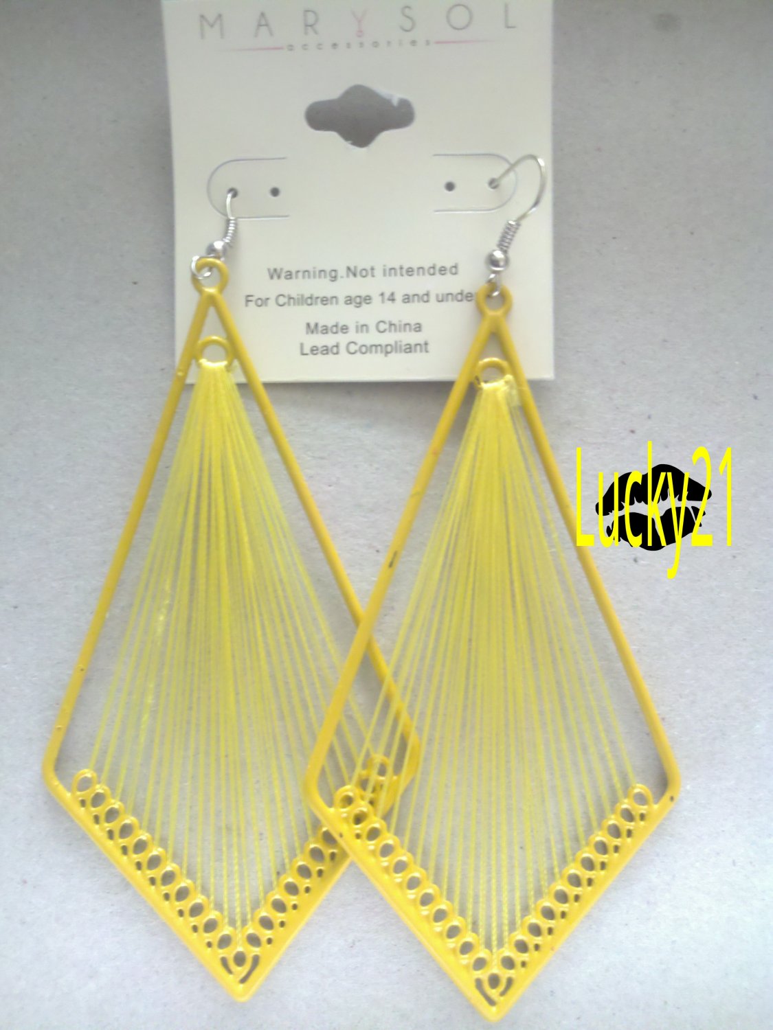 MarYsol Threaded Diamond Earrings (Yellow)