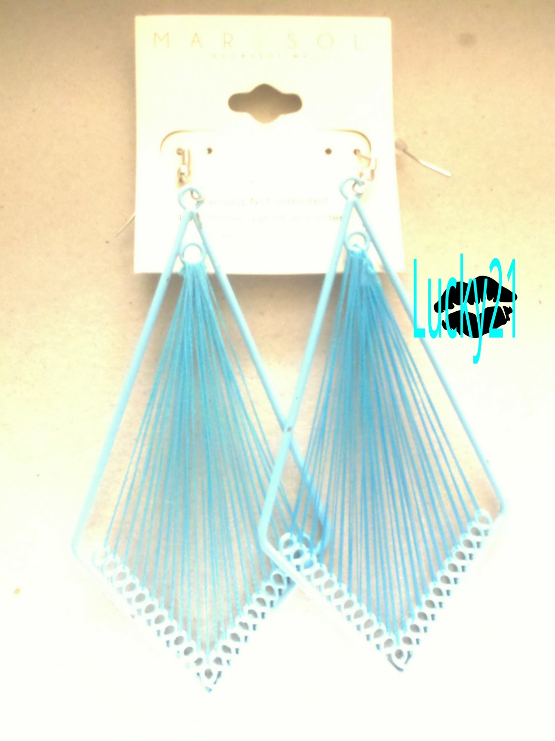 MarYsol Threaded Diamond Earrings (Baby Blue)
