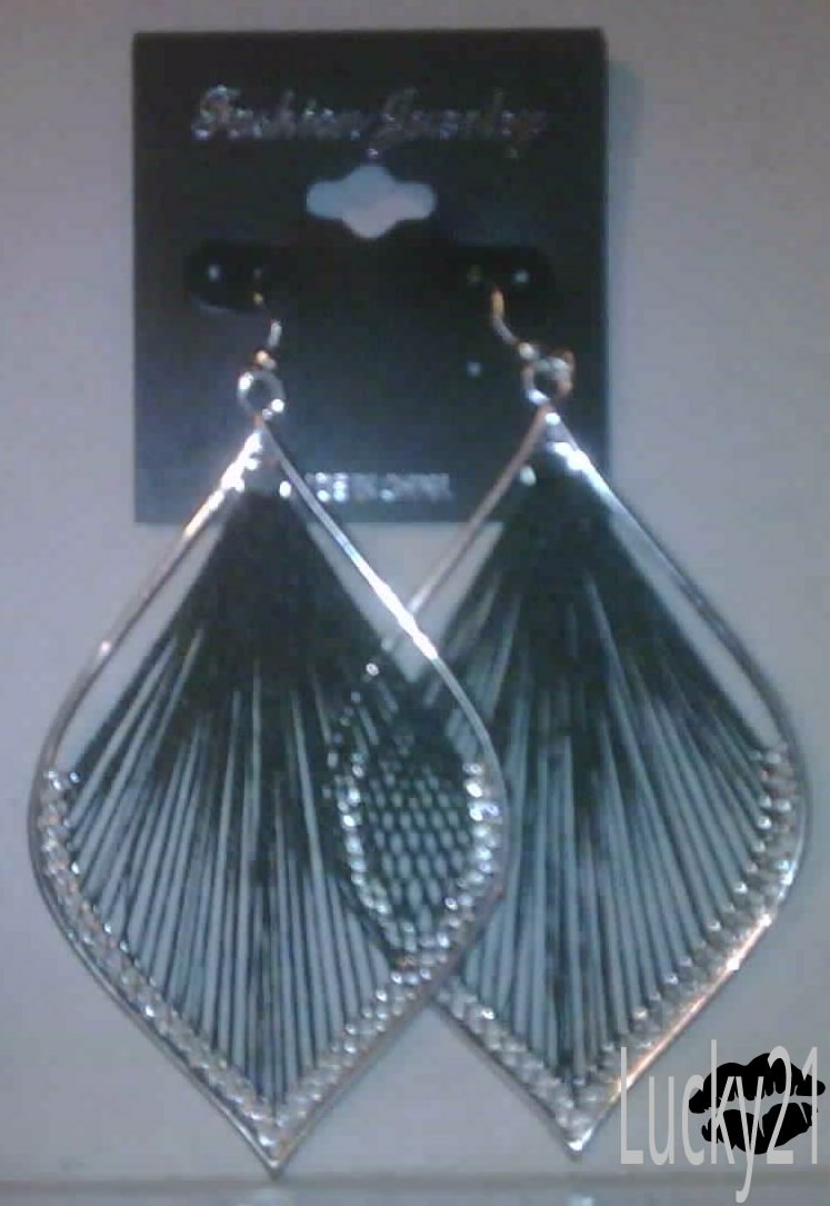 Large Tear Drop Threaded Earring