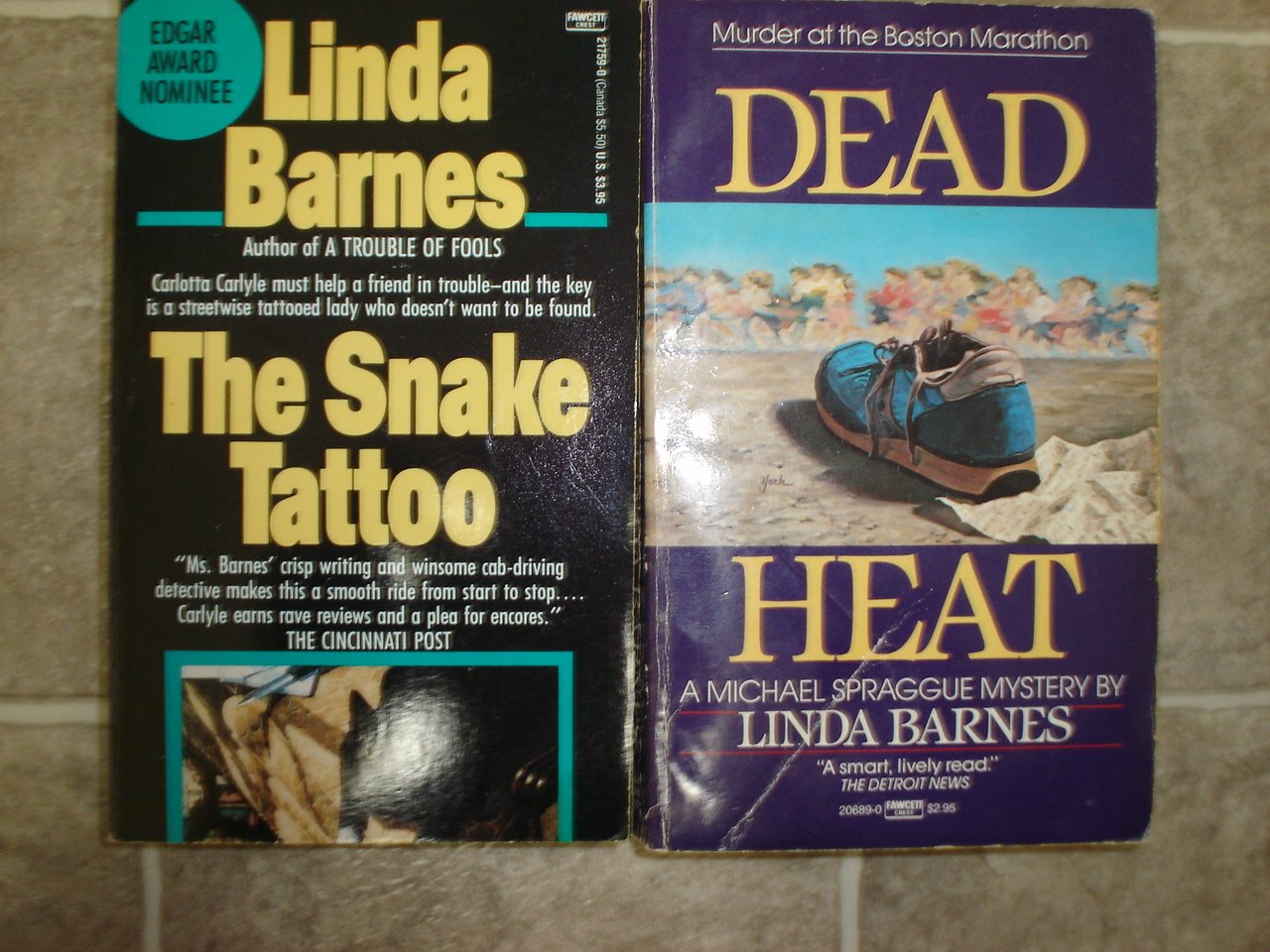 Linda Barnes lot of 2 pb mystery books Boston
