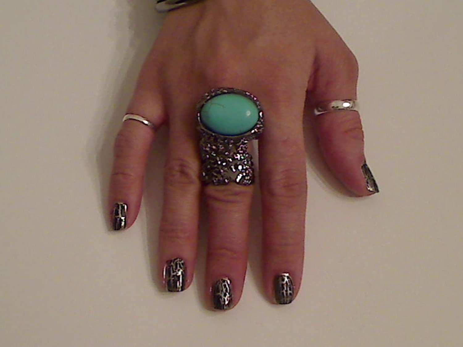 TURQUOISE ARTY CHUNKY MOON KNUCKLE RING IN GUN METAL SIZES *6*7*8*9